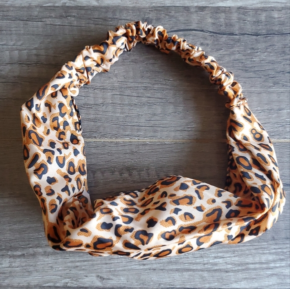 NEW Leopard Print Headband - Picture 3 of 7